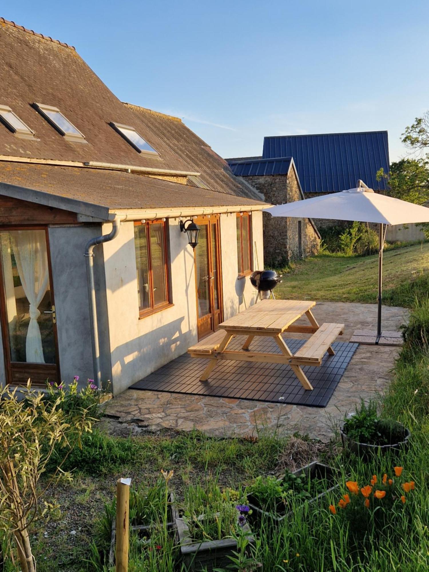 Maison Precey Exteriér fotografie